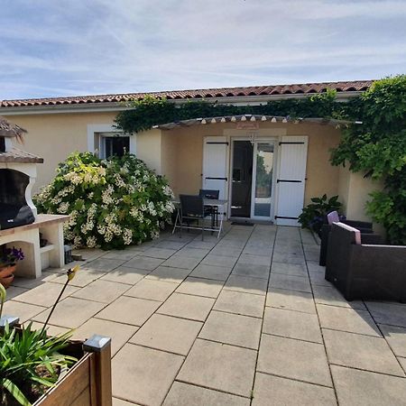 Agapanthe Villa Saint-Georges-les-Baillargeaux ภายนอก รูปภาพ