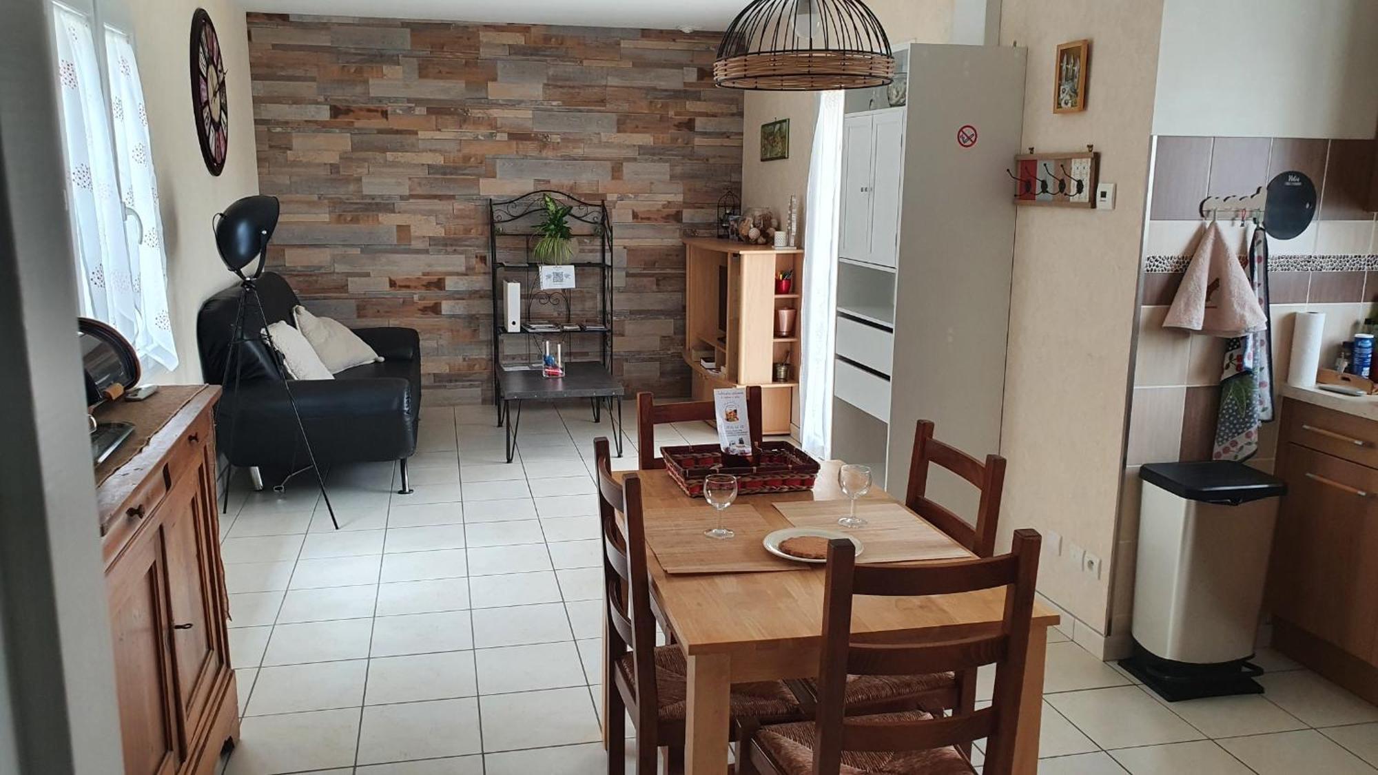 Agapanthe Villa Saint-Georges-les-Baillargeaux ภายนอก รูปภาพ